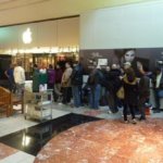 Дождались: iPad поступил в продажу в США. Дождались: iPad поступил в продажу в США. Фото.