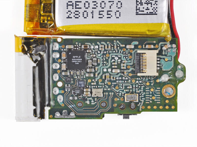Фото: «вскрытие» нового iPod shuffle. Фото: «вскрытие» нового iPod shuffle. Фото.