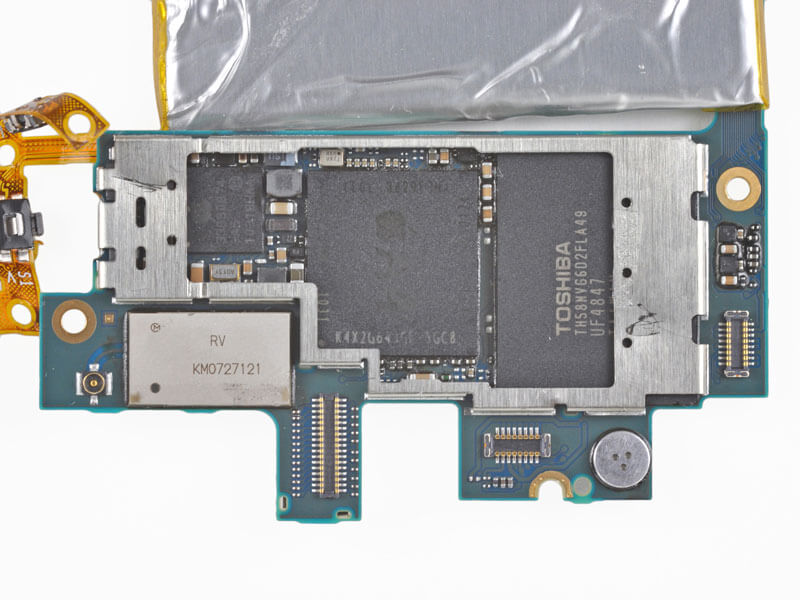 Новый iPod touch разобрали на детали. Новый iPod touch разобрали на детали. Фото.