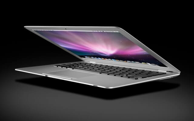 MacBook Air 2 добивают производителей жестких дисков? MacBook Air 2 добивают производителей жестких дисков? Фото.