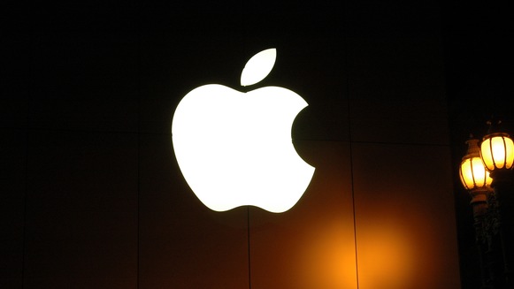 Почему мы покупаем продукцию Apple. Почему мы покупаем продукцию Apple. Фото.