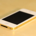 Золотой iPhone 4 доступен в России. Золотой iPhone 4 доступен в России. Фото.