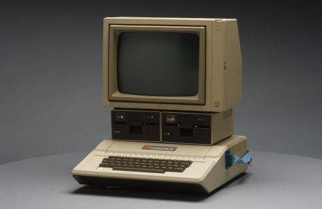 Компьютеры Apple от альфы до омеги. Часть 2. Apple II