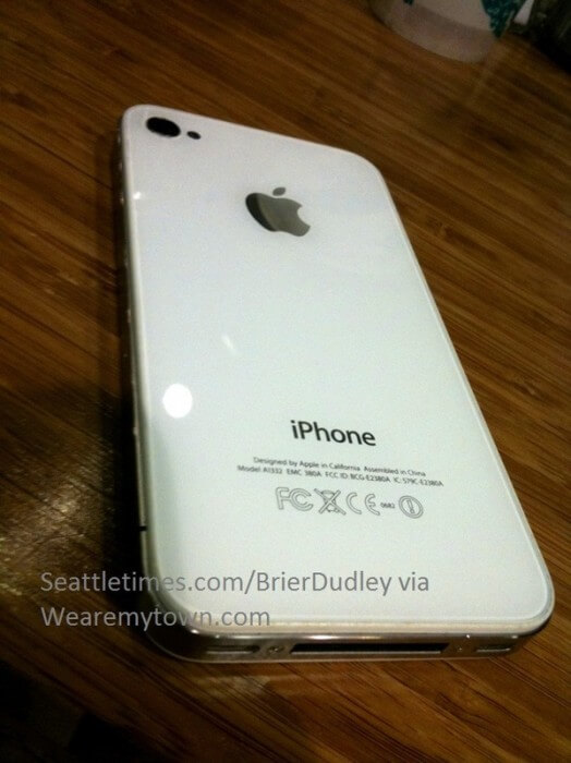Белый iPhone 4 появится в продаже в феврале? Белый iPhone 4 появится в продаже в феврале? Фото.