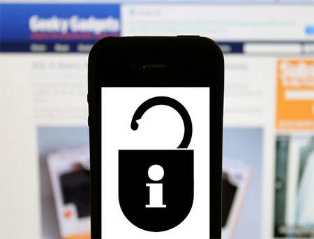 Apple ослабляет защиту от джейлбрейка в iOS 4.2. Apple ослабляет защиту от джейлбрейка в iOS 4.2. Фото.