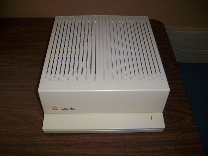 Компьютеры Apple от альфы до омеги. Часть 9. Apple IIGS. Компьютеры Apple от альфы до омеги. Часть 9. Apple IIGS. Фото.