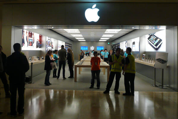 Новые откровения сотрудника Apple Store. Новые откровения сотрудника Apple Store. Фото.
