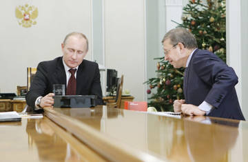 Русский iPhone «затонет» вслед за спутниками ГЛОНАСС?