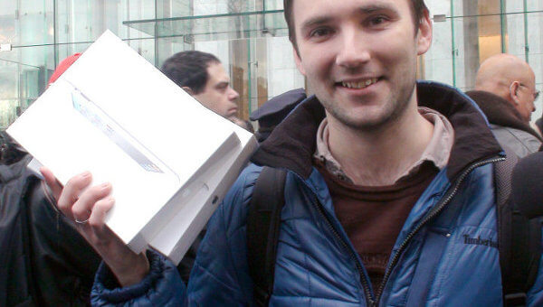 Начало продаж iPad2 — резюме события. Начало продаж iPad2 — резюме события. Фото.