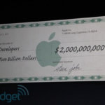 Трансляция iPad 2 в картинках. Фото.