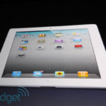 Трансляция iPad 2 в картинках. Фото.