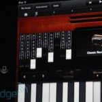 Трансляция iPad 2 в картинках. Фото.