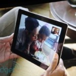 Трансляция iPad 2 в картинках. Фото.