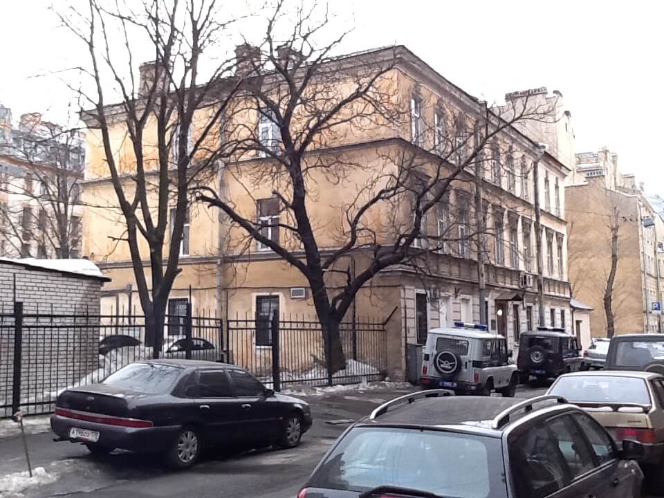 Сравниваем качество фотографий iPad 2 и iPhone 4. Фото.