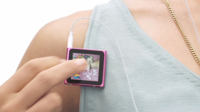 Apple объясняет нехватку батарей для iPod бедствиями в Японии. Apple объясняет нехватку батарей для iPod бедствиями в Японии. Фото.