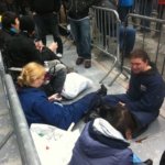 До начала продаж iPad2 осталось …. Фото.