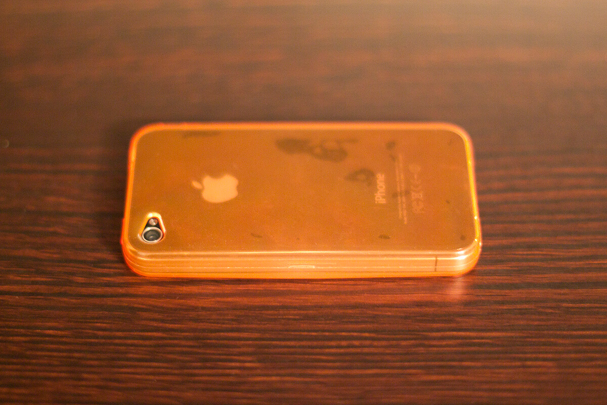 Чехлы для iPhone 4. Фото.