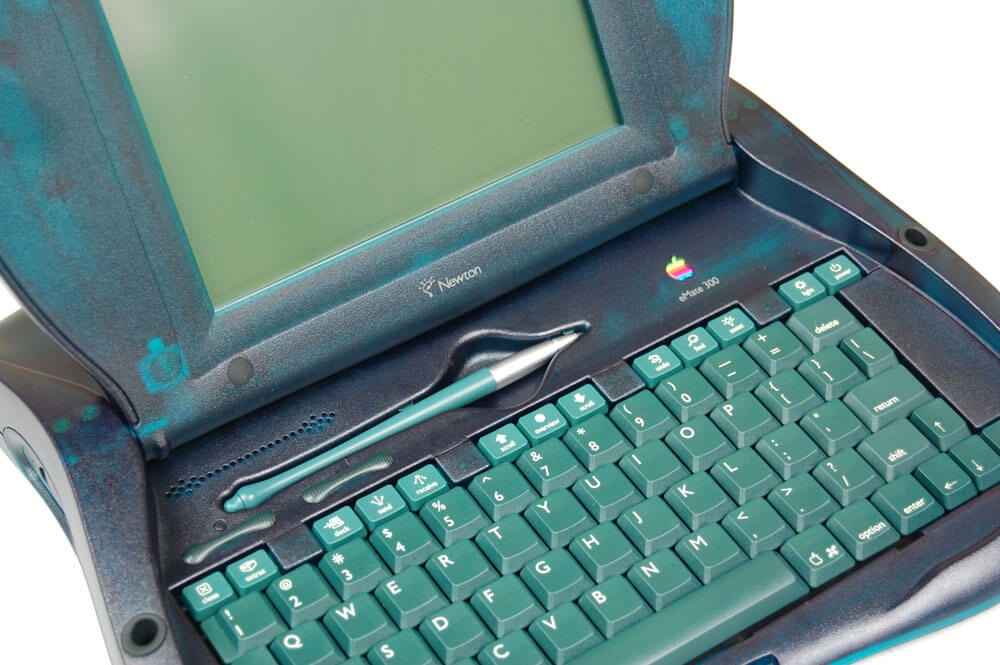 Компьютеры Apple от альфы до омеги. Часть 19. eMate 300. Компьютеры Apple от альфы до омеги. Часть 19. eMate 300. Фото.