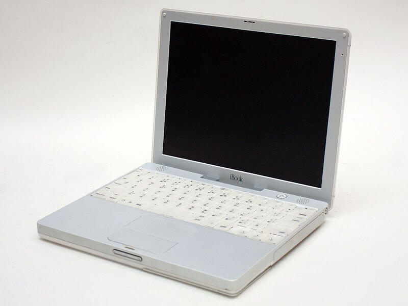 Компьютеры Apple от альфы до омеги. Часть 22. iBook. iBook G3 Dual USB (12.1″ и 14.1″). Компьютеры Apple от альфы до омеги. Часть 22. iBook. iBook G3 Dual USB (12.1″ и 14.1″). Фото.