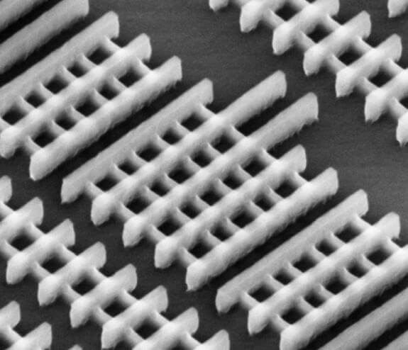 Первые процессоры Intel с 3D транзисторами на подходе. Первые процессоры Intel с 3D транзисторами на подходе. Фото.
