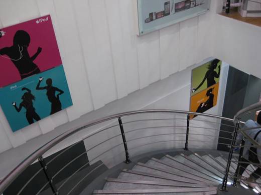 В Китае подделали даже Apple Store