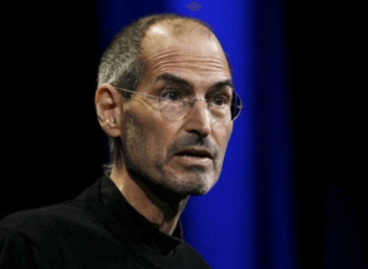 Apple – крупнейший поставщик смартфонов в мире. Стив Джобс. Apple – крупнейший поставщик смартфонов в мире. Стив Джобс. Фото.