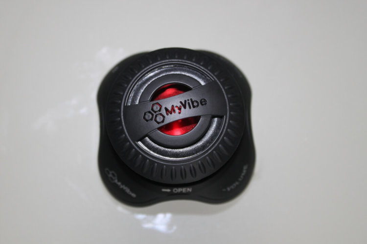Портативные колонки MyVibe S2. Портативные колонки MyVibe S2. Фото.