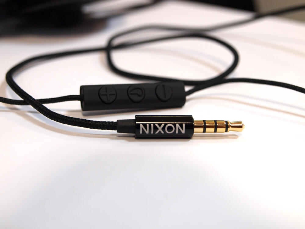 Nixon The Apollo — лучшая работа команды дизайнеров. Nixon The Apollo — лучшая работа команды дизайнеров. Фото.