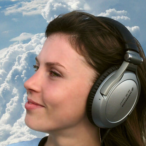 [26] Анонс. Еженедельный подкаст Appleinsider.ru с Александрой Павлиновой (@Antistatica). Фото.