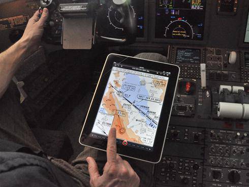 ipad_pilot_cockpit