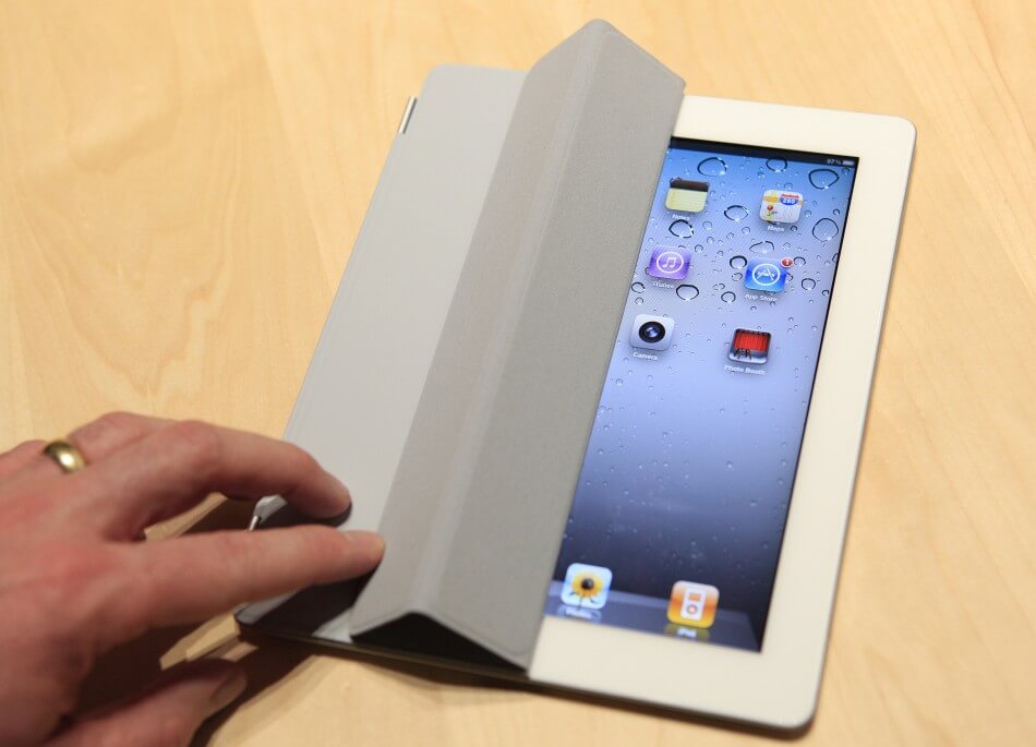 166354-the-ipad-2-with-a-smart-cover-is-shown-in-use-in-the-demonstration-are 166354-the-ipad-2-with-a-smart-cover-is-shown-in-use-in-the-demonstration-are
