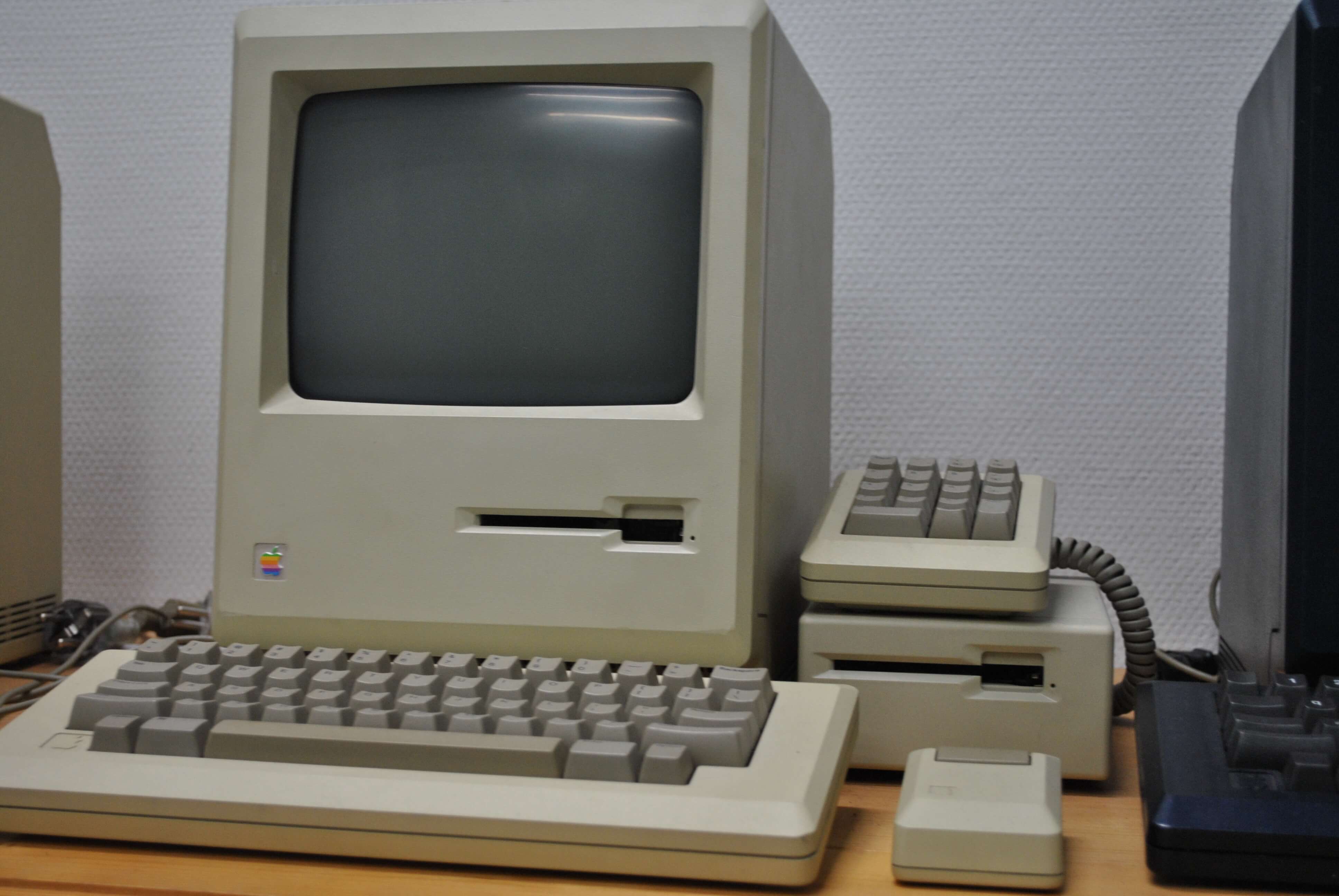 Фотоотчет о путешествии AppleInsider.ru в прошлое Фотоотчет о путешествии AppleInsider.ru в прошлое