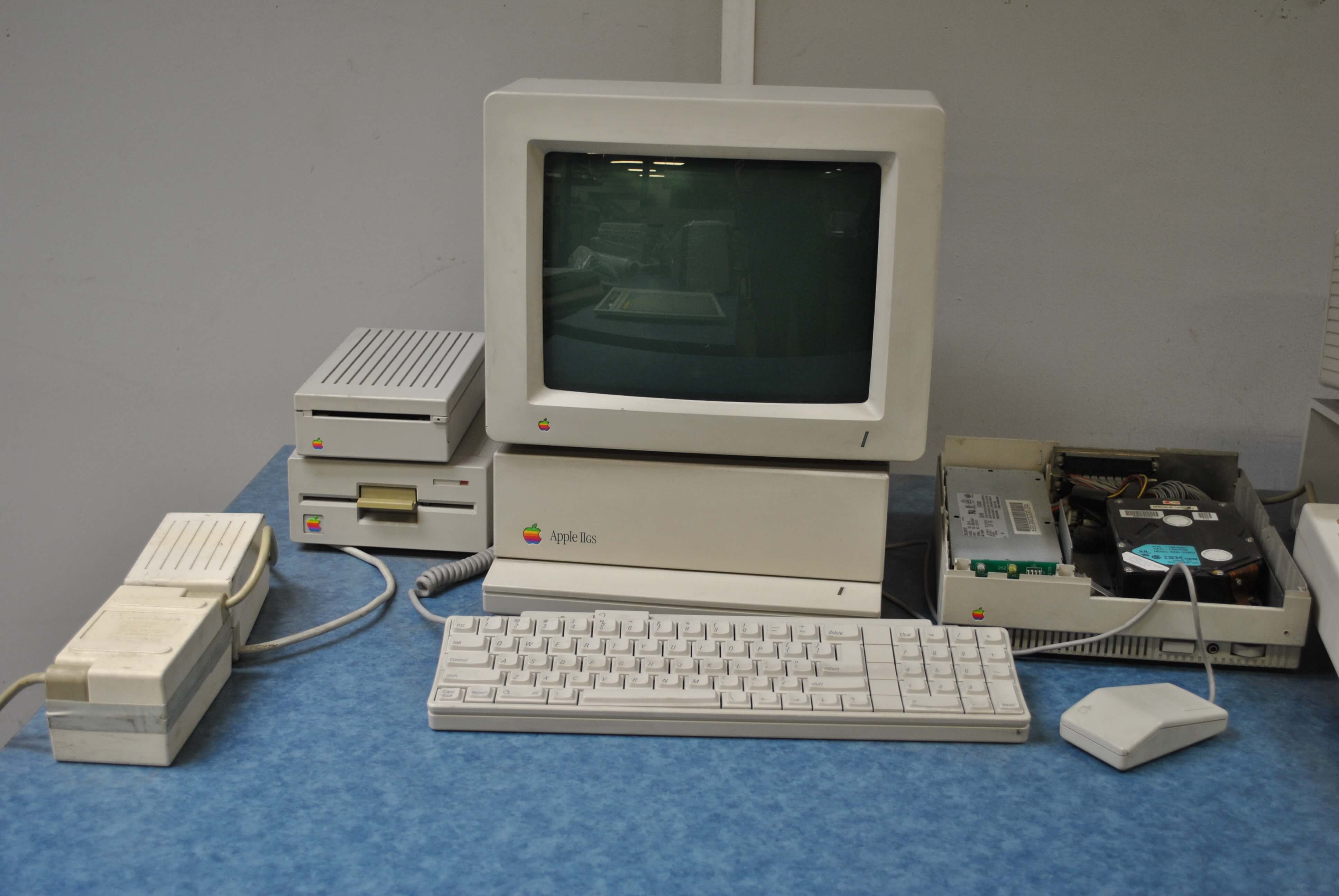 Фотоотчет о путешествии AppleInsider.ru в прошлое Фотоотчет о путешествии AppleInsider.ru в прошлое