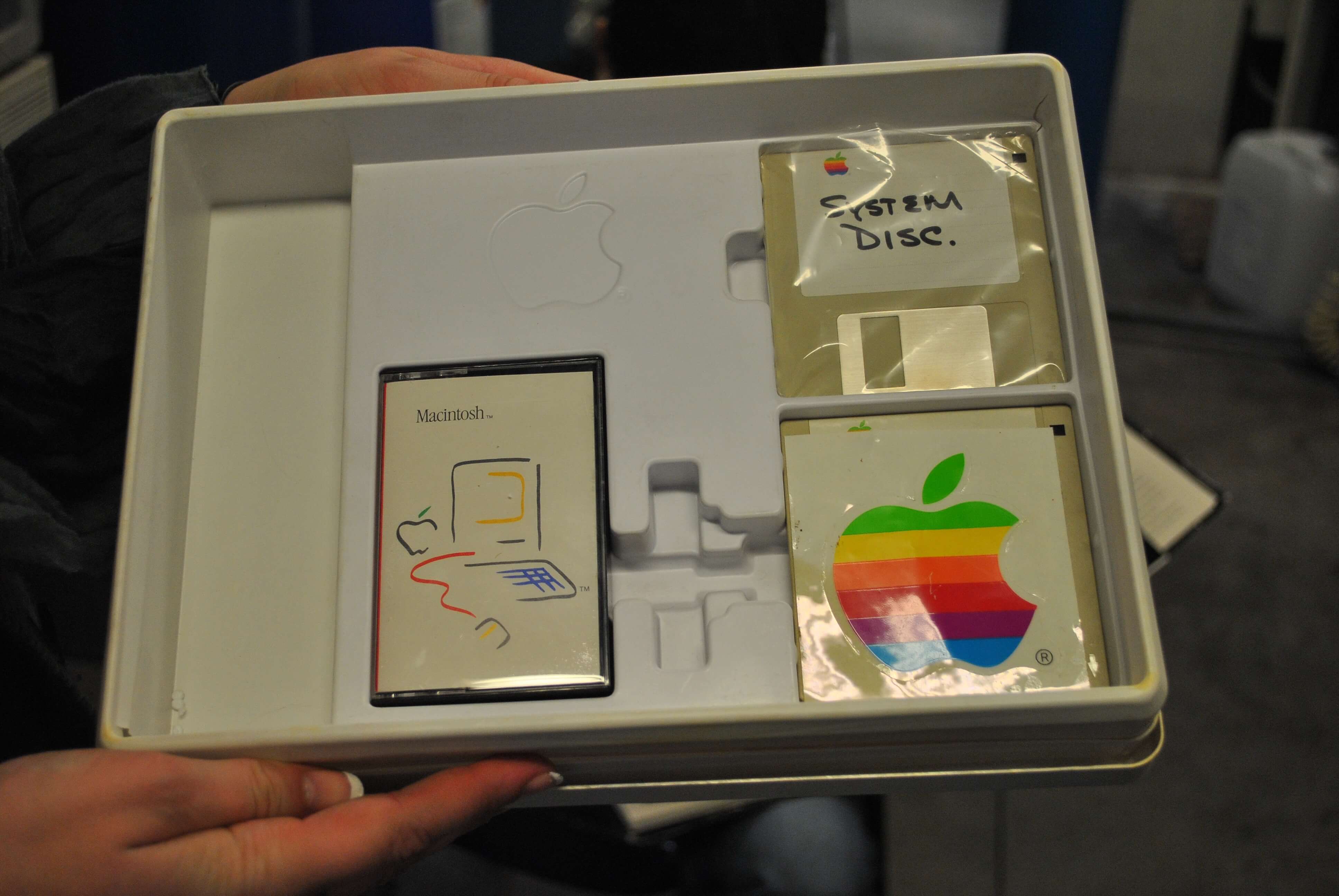 Фотоотчет о путешествии AppleInsider.ru в прошлое Фотоотчет о путешествии AppleInsider.ru в прошлое