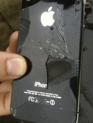 explosion-iphone-4 explosion-iphone-4