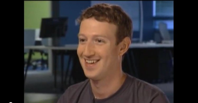 По словам Цукерберга, его консультировал Стив Джобс. По словам Цукерберга, его консультировал Стив Джобс. Фото.