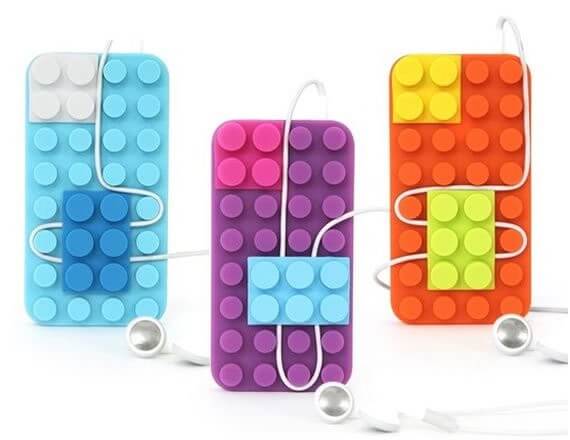 Connect Design Block Case для iPhone 4/4S: с мыслью о LEGO. Фото.