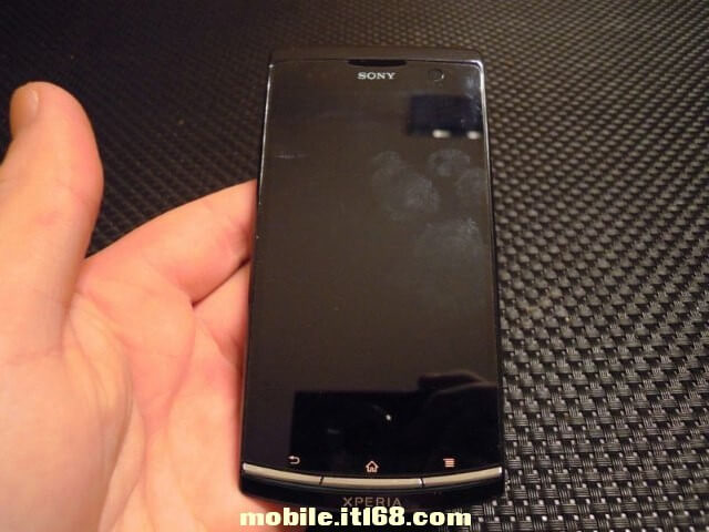 Sony_Xperia_nyphon_1 Sony_Xperia_nyphon_1