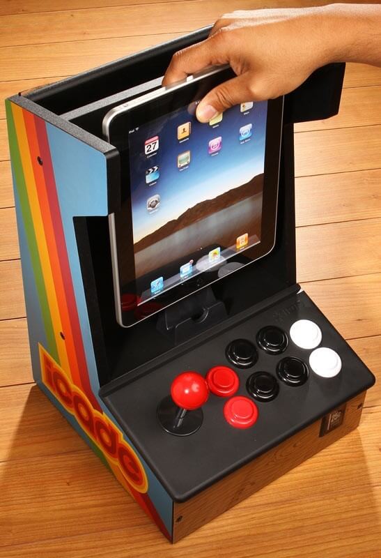 e762_icade_playing_insert e762_icade_playing_insert