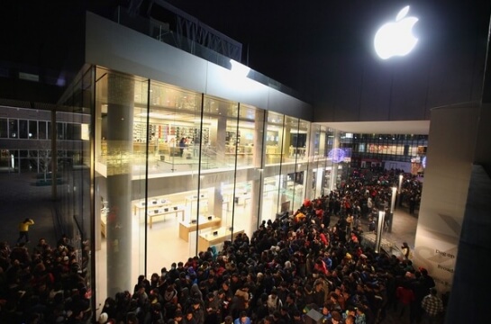 Акции Apple зависят от китайцев. Фото.