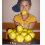 [Конкурс] Второй тур. Выиграй моддинговый iPhone 4S от ЭтоСервис и Appleinsider.ru. Второй тур — «Размер имеет значение». Фото.