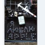 [Конкурс] Второй тур. Выиграй моддинговый iPhone 4S от ЭтоСервис и Appleinsider.ru. Второй тур — «Размер имеет значение». Фото.