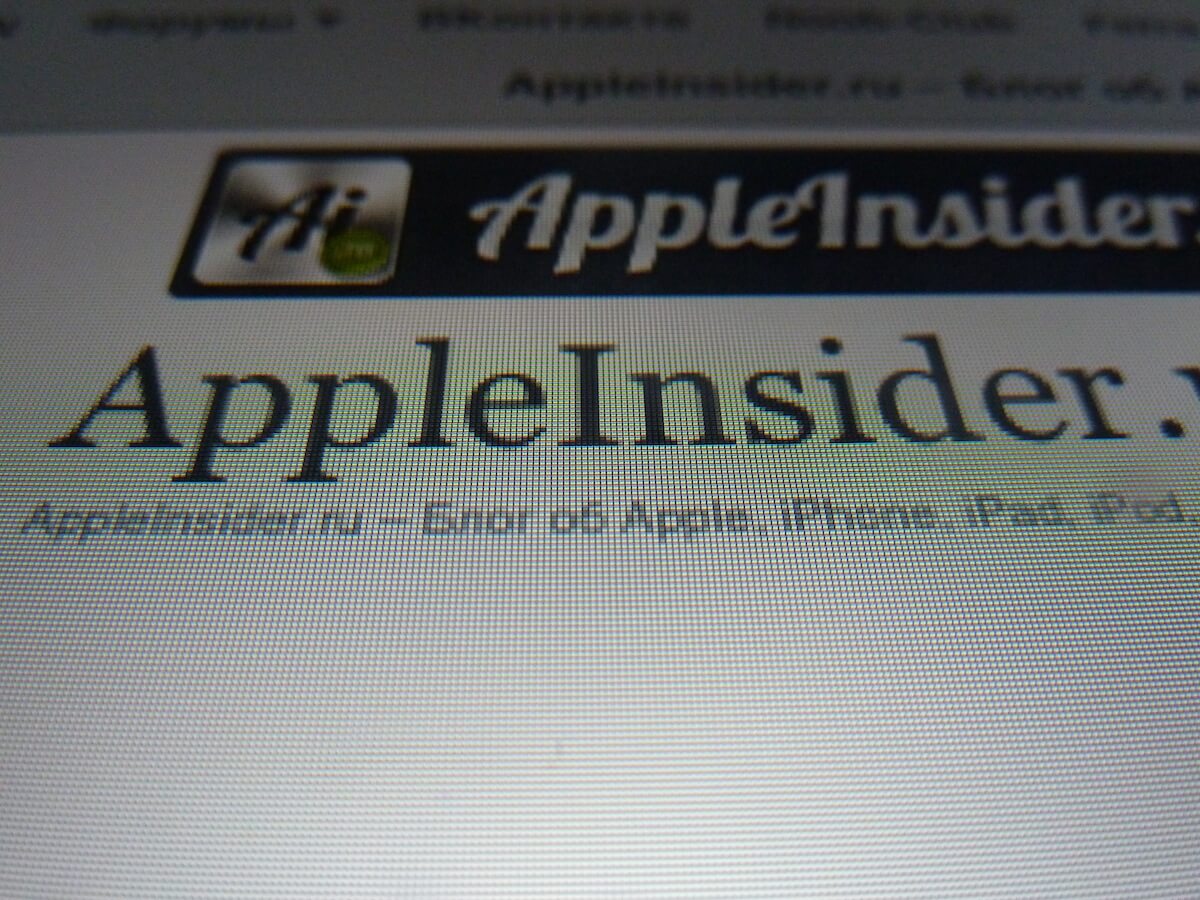 AppleInsider.ru на экране iPad 2