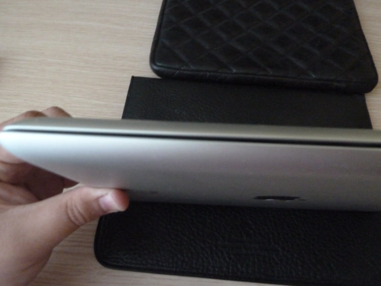 iPad iPad в профиль