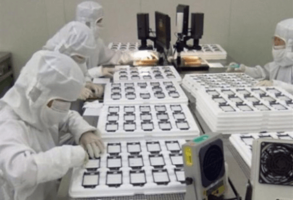 iphone-5-production-picture-leaked iphone-5-production-picture-leaked