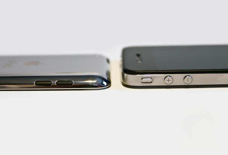 стройный iPod и толстяк iPhone стройный iPod и толстяк iPhone