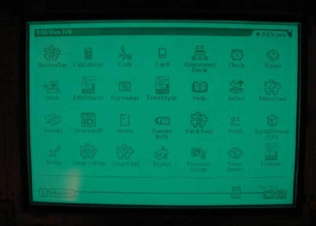 Apple eMate 300 - 3 Apple eMate 300 - 3
