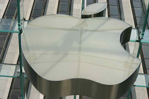 Apple ищет инженера по дизайну систем электропитания. Фото.