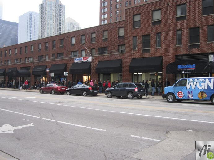 Открытие магазина MacMall в Чикаго. Как это было + Видео для Appleinsider.ru. Фото.