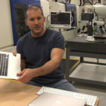 Хотите увидеть, где творится магия? Штаб-квартира Apple изнутри. Фото.